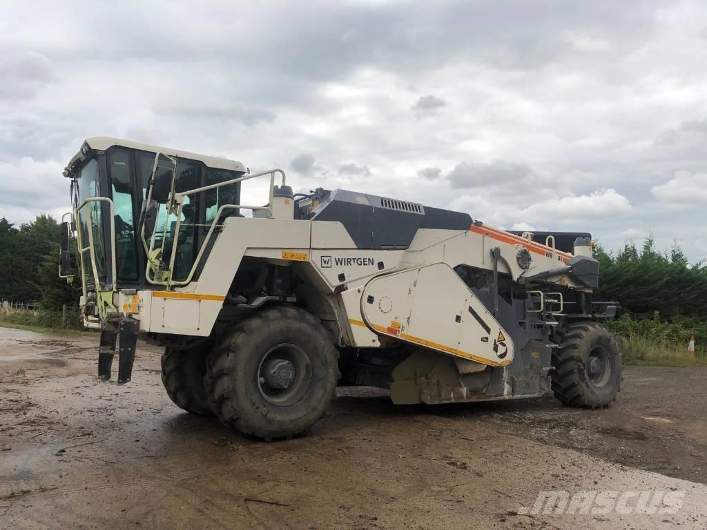 Wirtgen WR200i Soil compactors