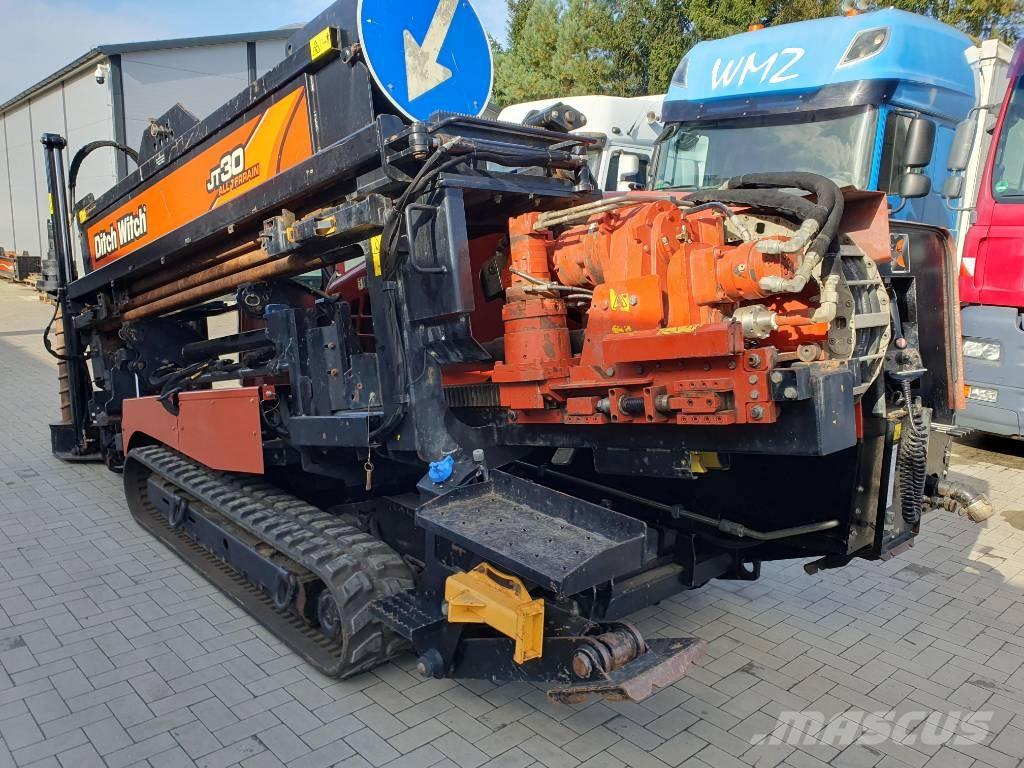 Ditch Witch JT 30 AT Horizontal Directional Drilling Equipment