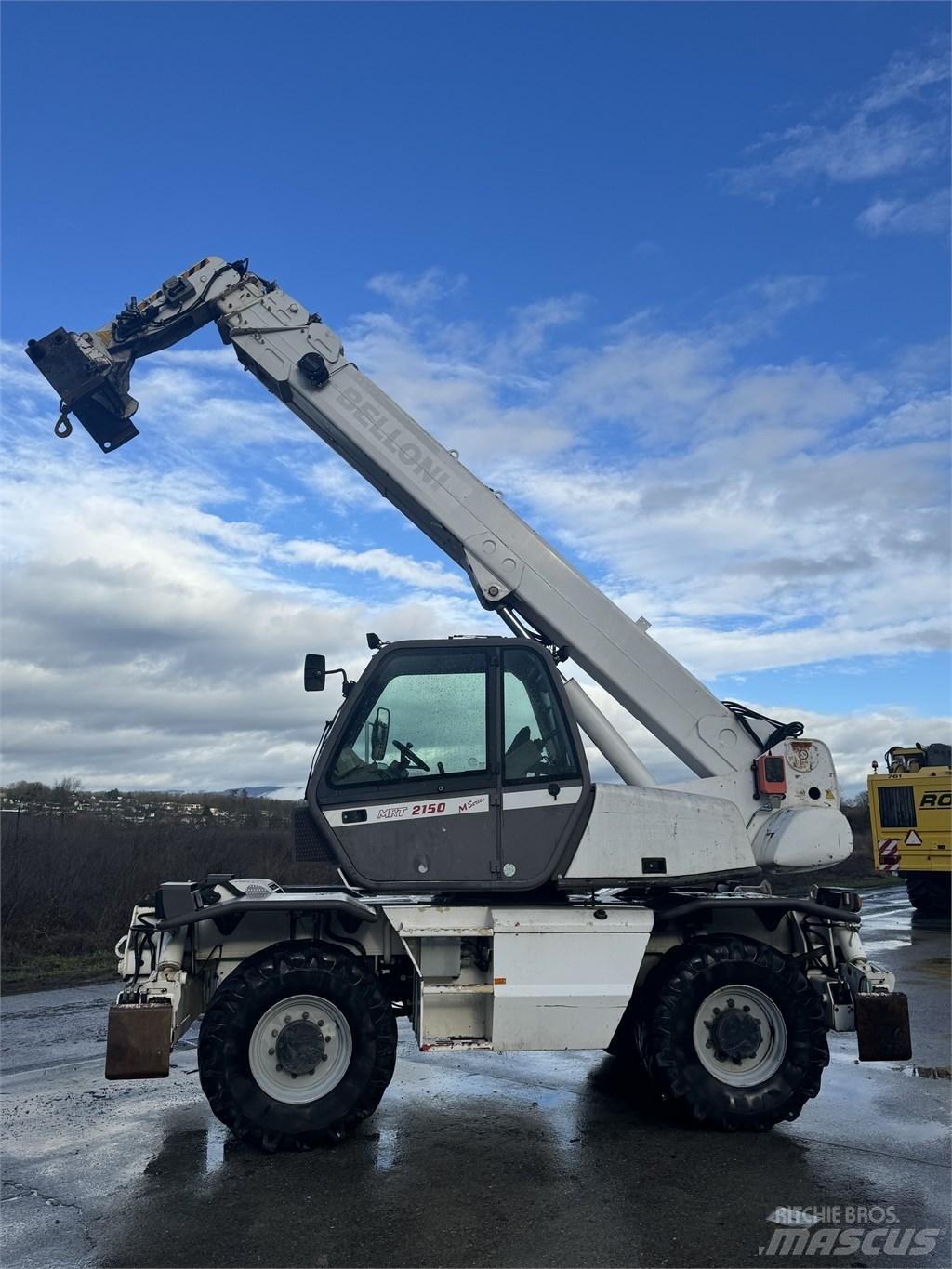 Manitou MRT 2150 Telescopic handlers