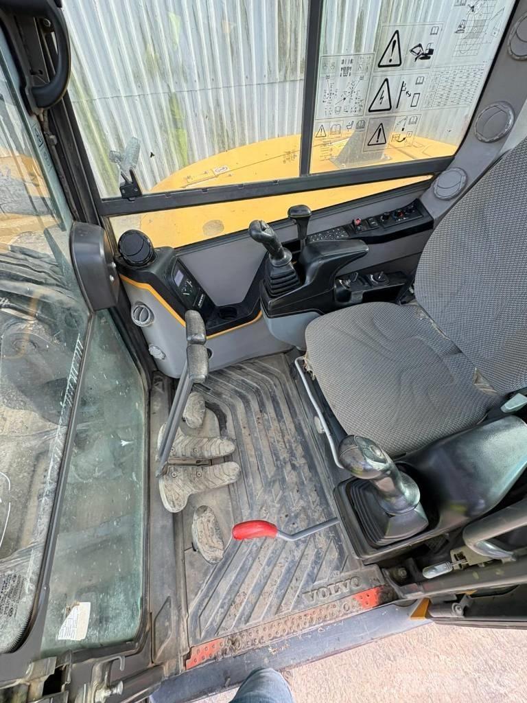 Volvo ECR 88 D Midi excavators  7t - 12t