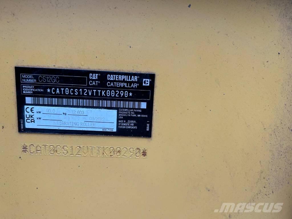 CAT CS 12 GC Single drum rollers