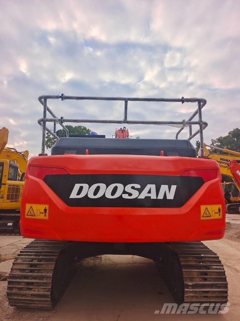 Doosan DX 225 LC -9C Crawler excavators