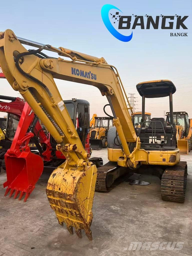  KOMΛ1‘SU PC40-MR Crawler excavators
