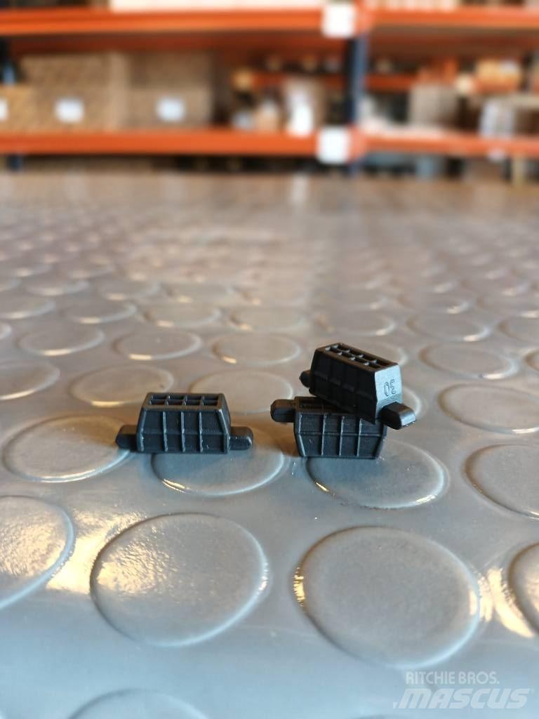 Volvo SEAL 21185132 Transportation - Others