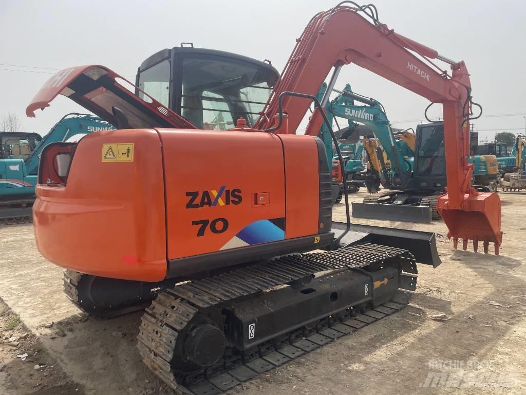 Hitachi ZX 70 Midi excavators  7t - 12t