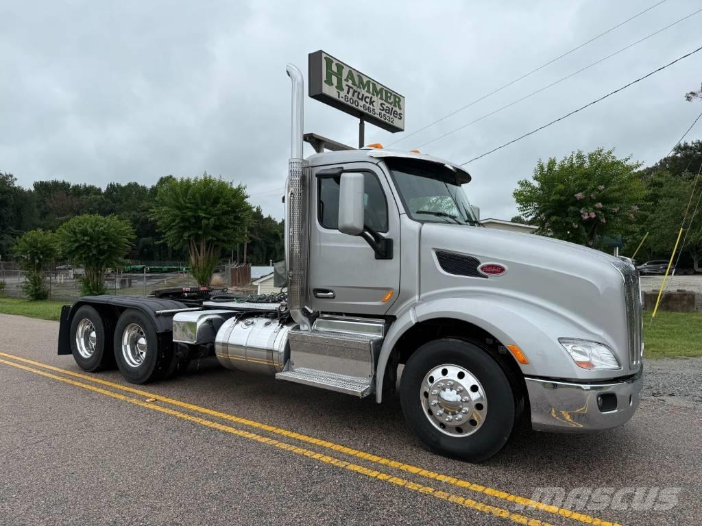 Peterbilt 579 Tractor Units