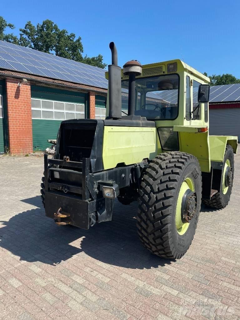 MB Trac 1300 Tractors