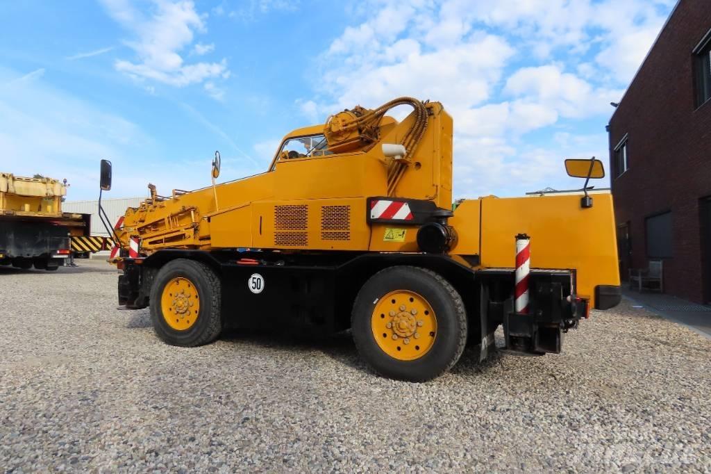 Kobelco RK 70 M2 Rough terrain cranes