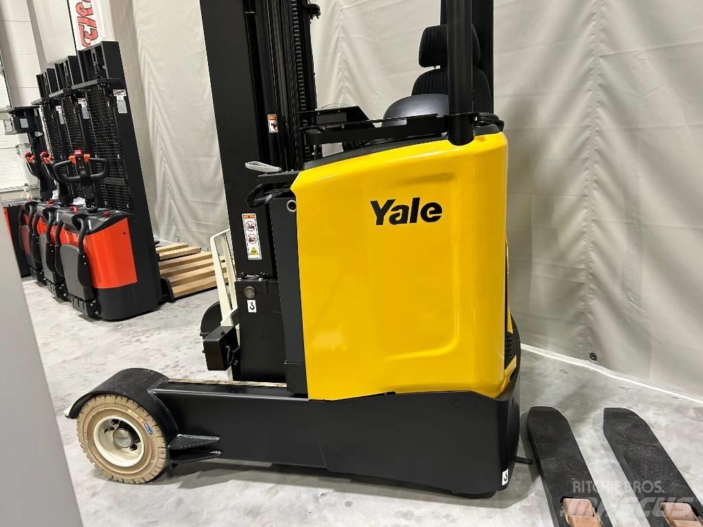 Yale MRO 16 Reach trucks
