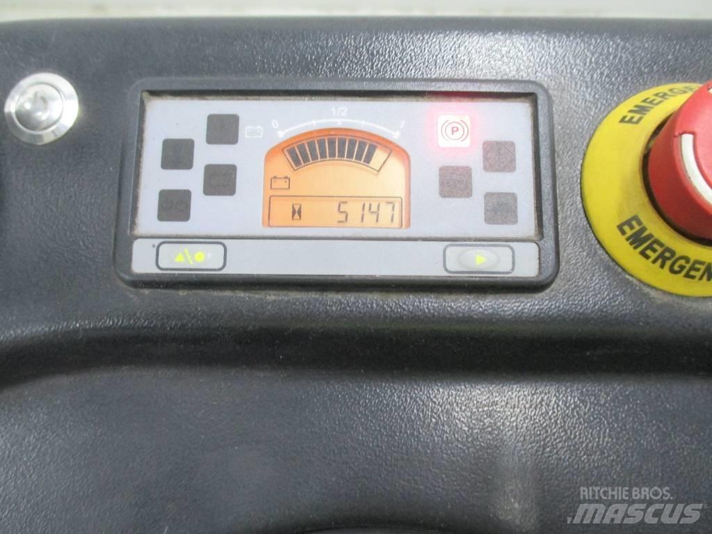 Linde L1600 TTFY Self propelled stackers