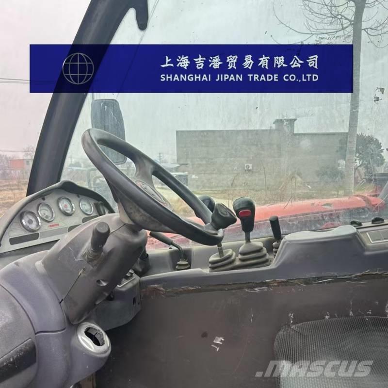 Manitou MT 732 Telescopic handlers