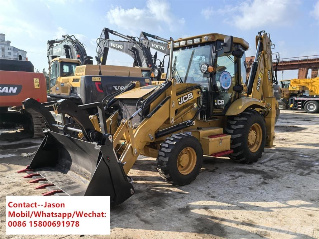 JCB 3 CX Backhoe loaders