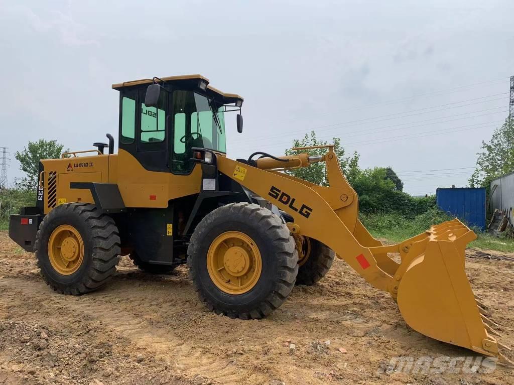 SDLG L 933 Wheel loaders