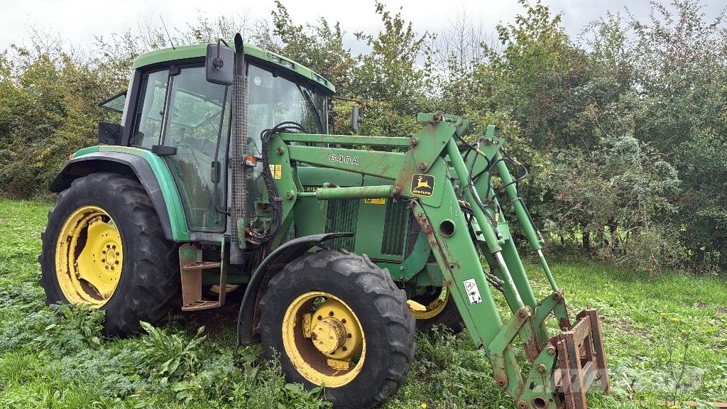 John Deere 6100 Tractors