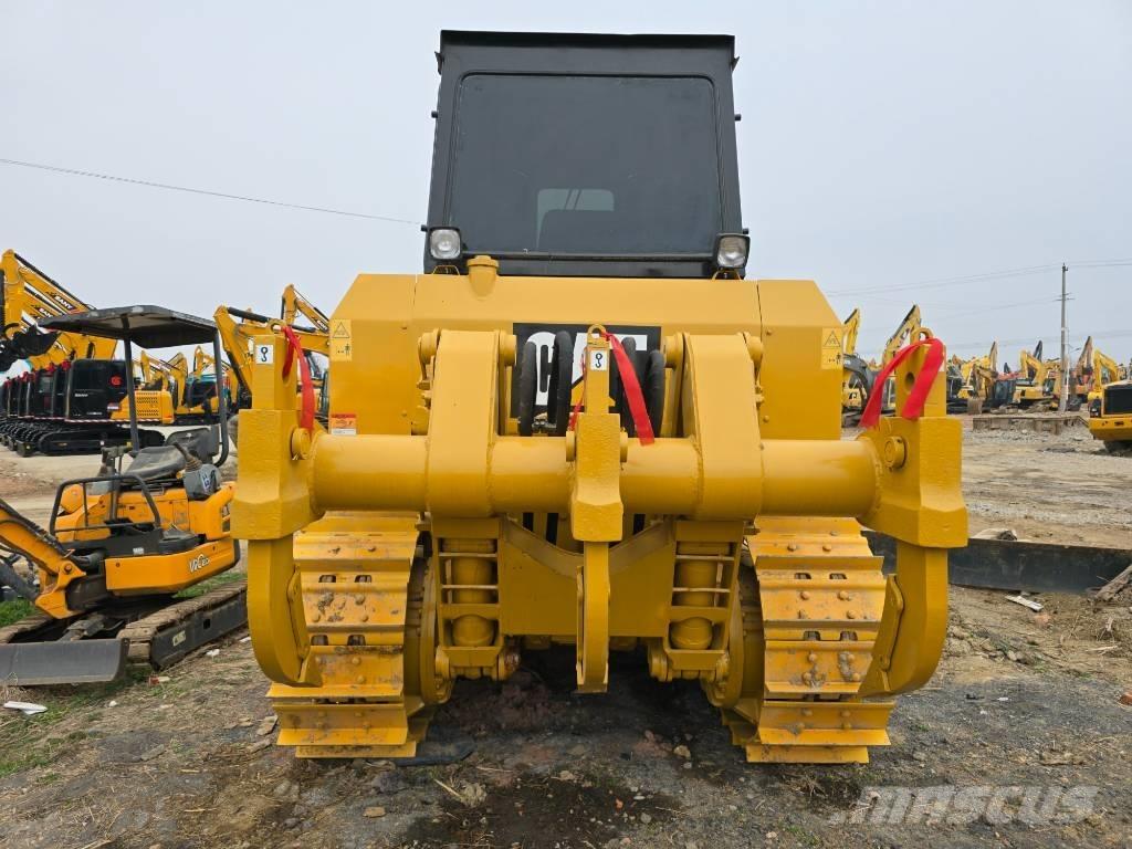 CAT D7G Crawler dozers