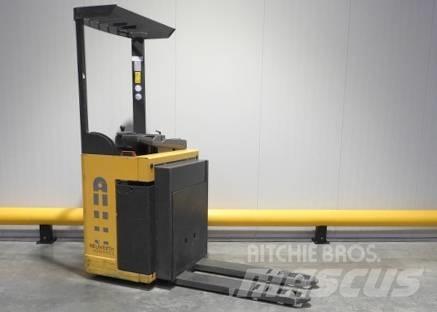 Atlet ALL 200 Low lifter with platform