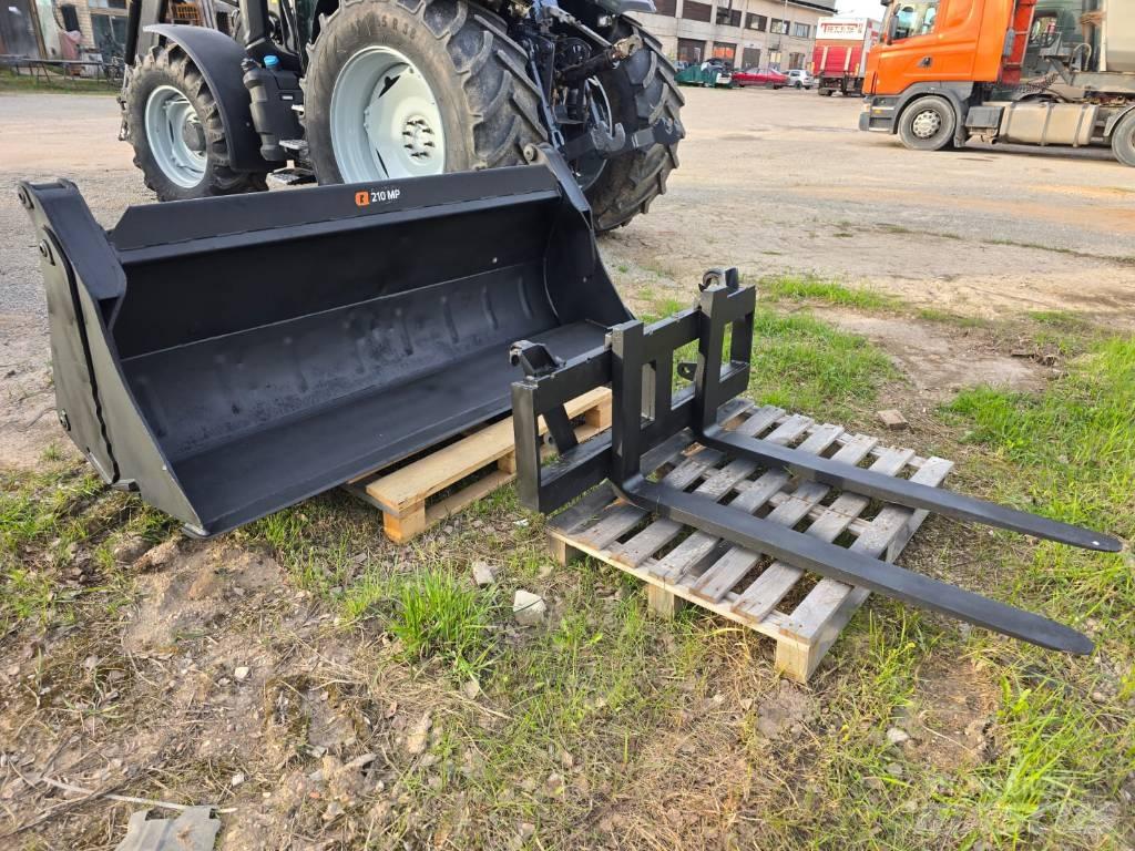 Valtra G125 A Tractors