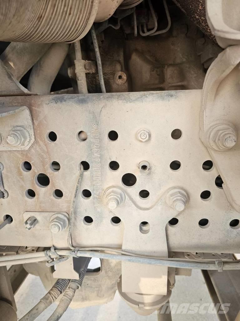 Mercedes-Benz 3951 Site dumpers