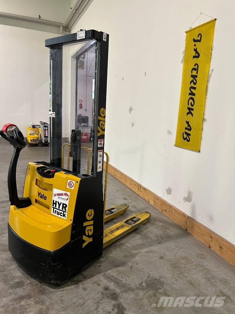 Yale MS 10 E, GEL Pedestrian stacker