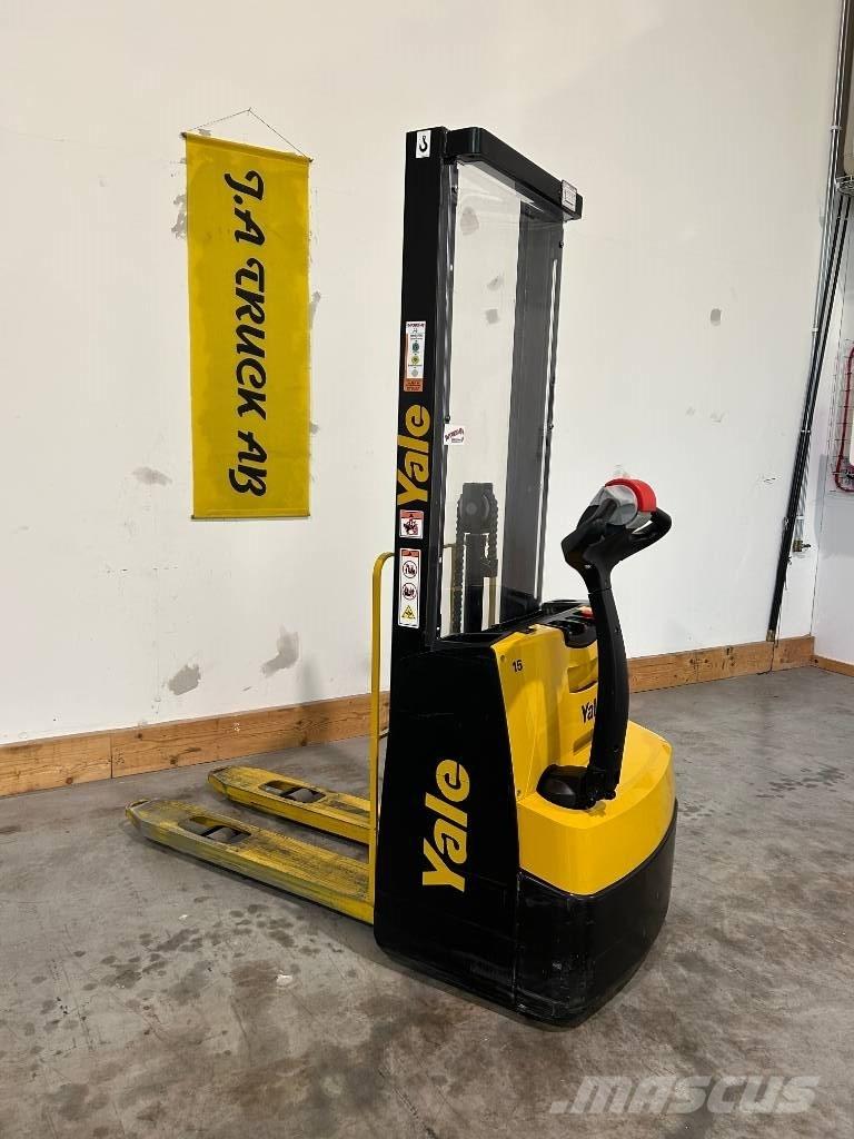 Yale MS 10 E, GEL Pedestrian stacker