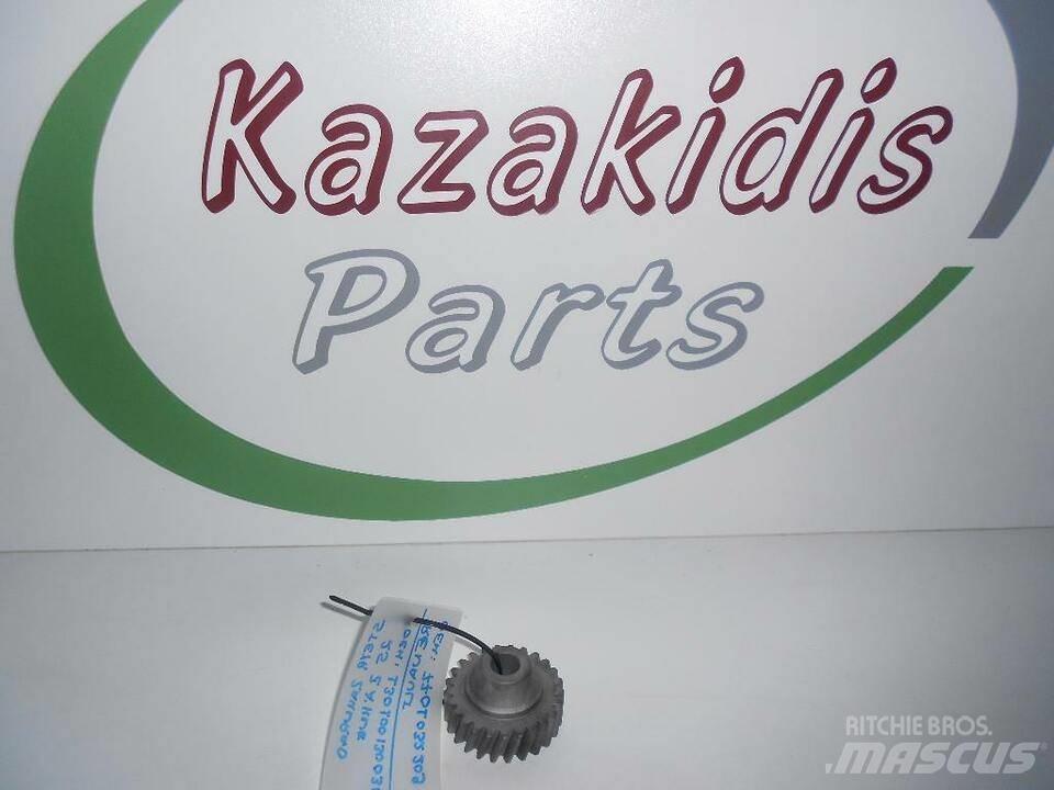 Steyr 9086 Transmission