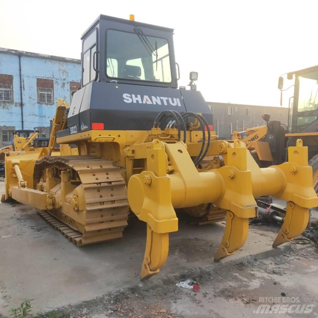 Shantui SD 22 Crawler dozers