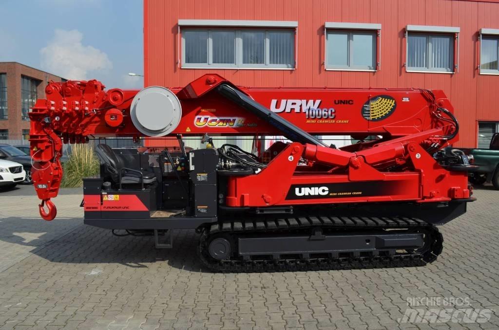 Unic URW-1006 Tracked cranes