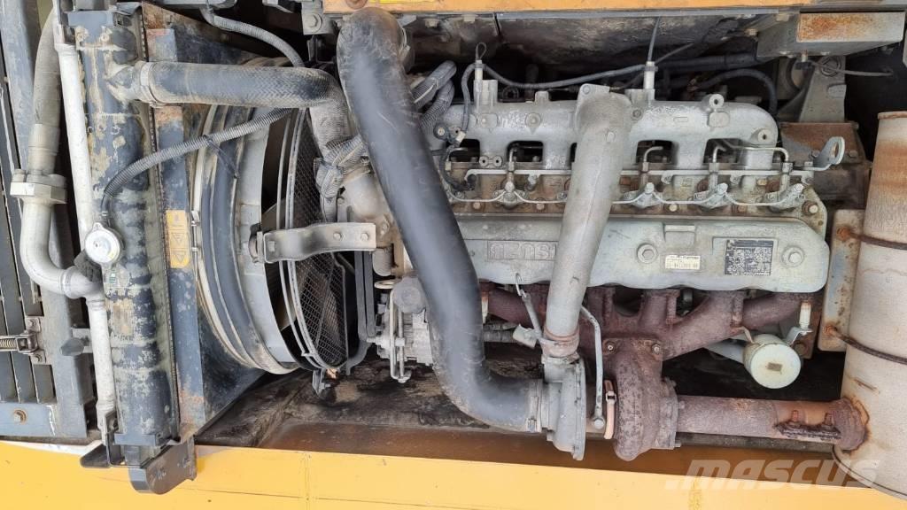 CASE CX 210 LC Crawler excavators