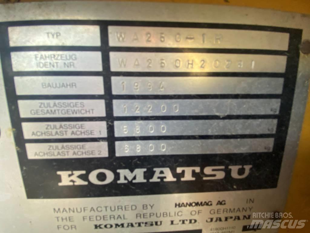 Komatsu WA 250 PT-1H Front loaders and diggers