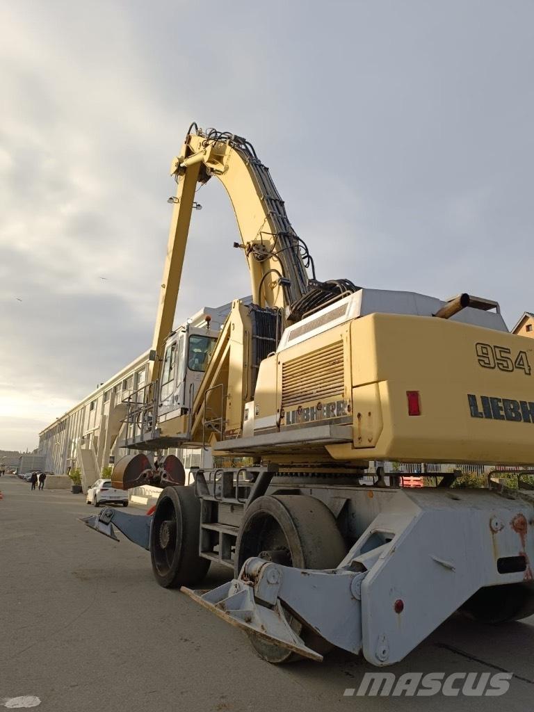 Liebherr A 954 B HD Waste / industry handlers