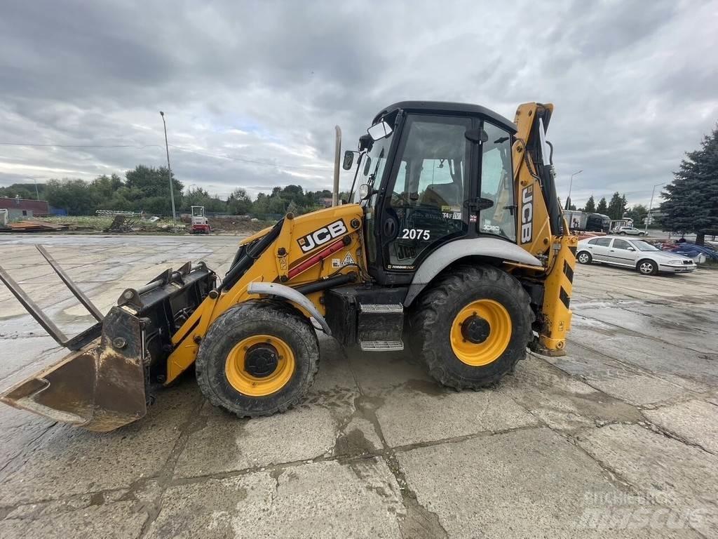 JCB 3CX Backhoe loaders