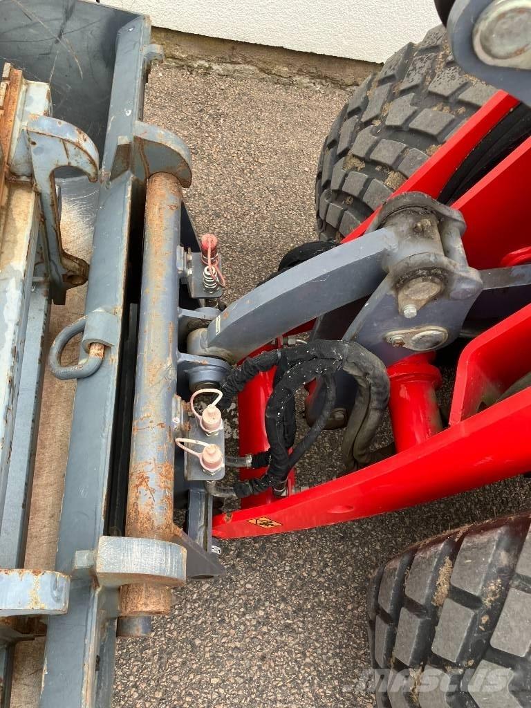 Flexitrac 1350 Multi purpose loaders
