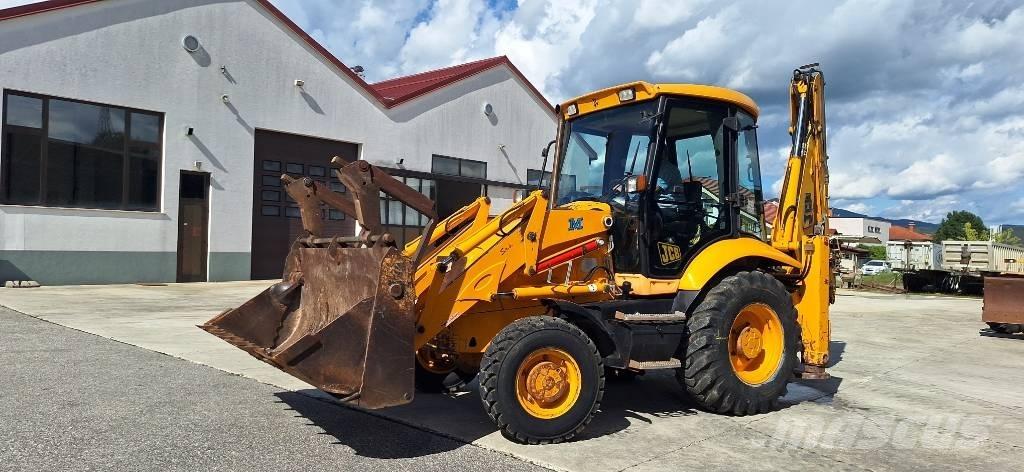 JCB 3 CX Backhoe loaders