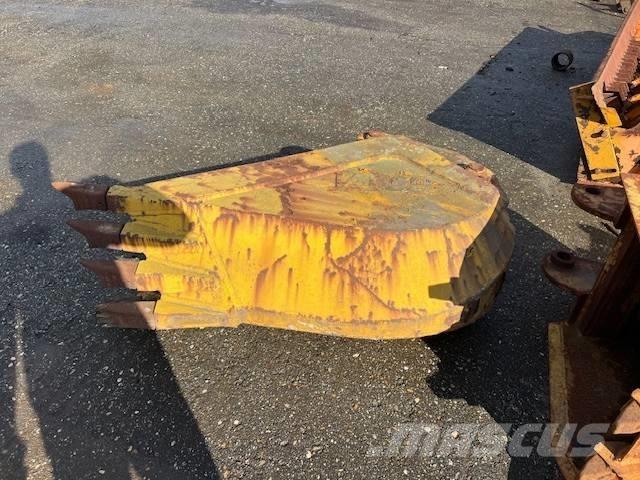 ADCO 100 Booms and arms