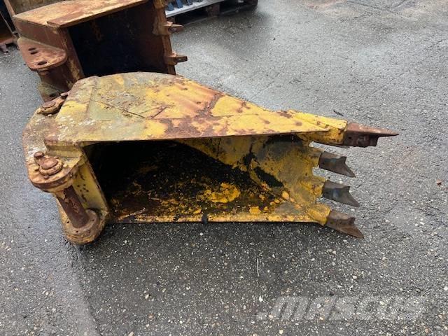 ADCO 100 Booms and arms