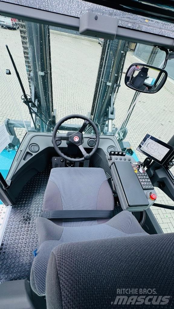 SMV 16-1200C Diesel trucks