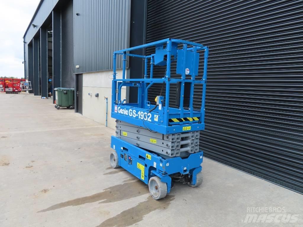 Genie GS 1932 Scissor lifts