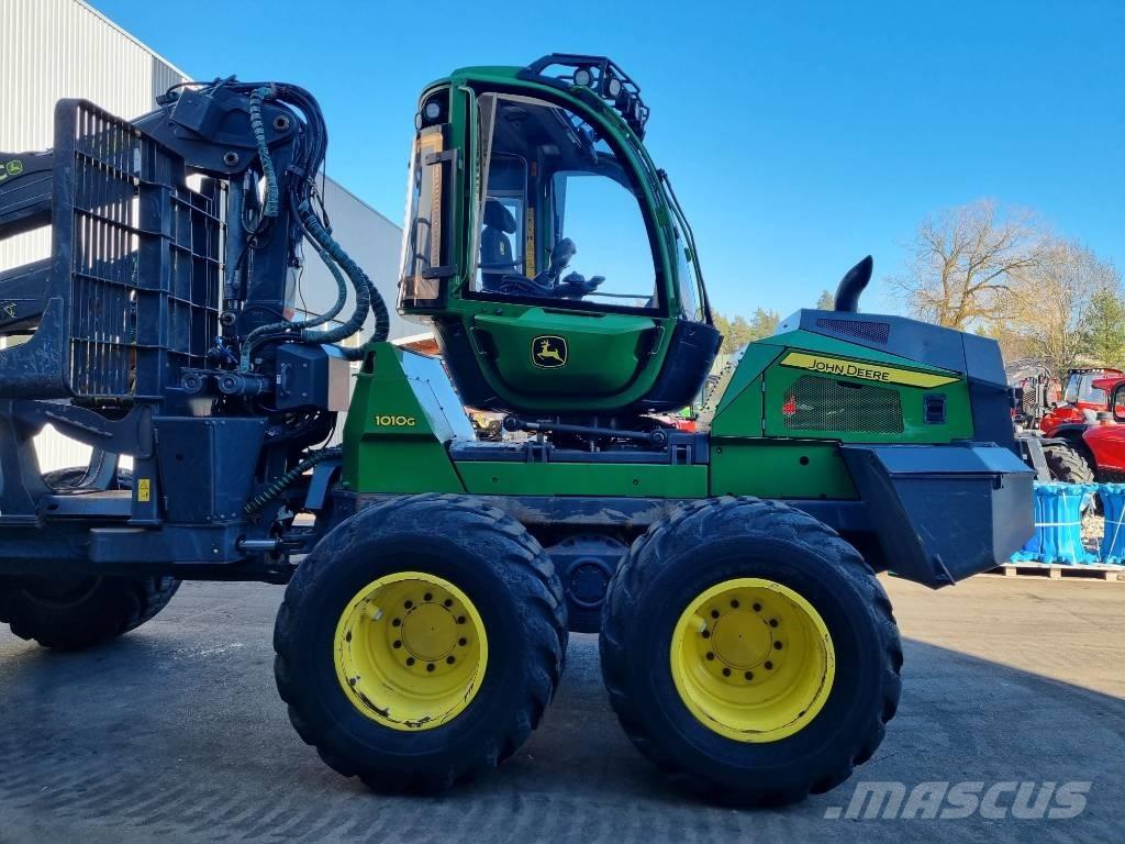 John Deere 1010 G Forwarders