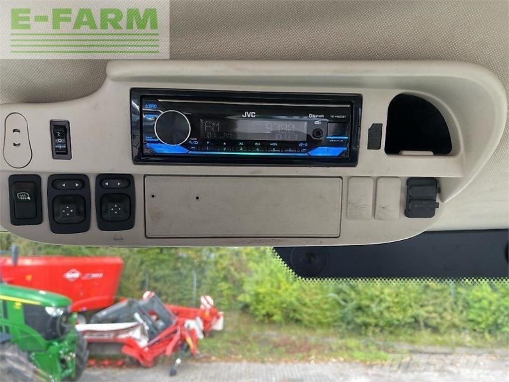 John Deere 6130 r Tractors