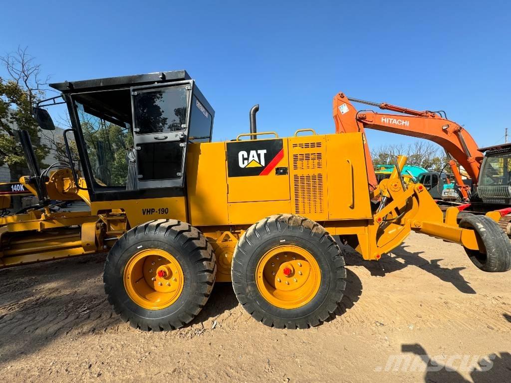 CAT 140 K Graders