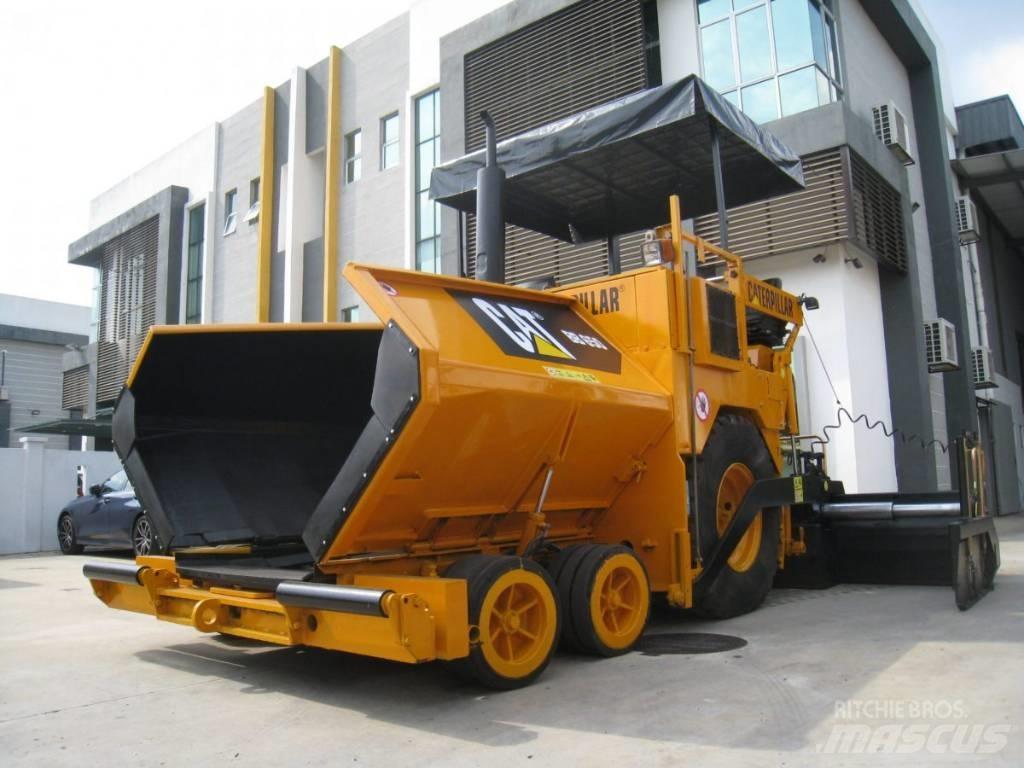 Bitelli CAT 650 Asphalt pavers