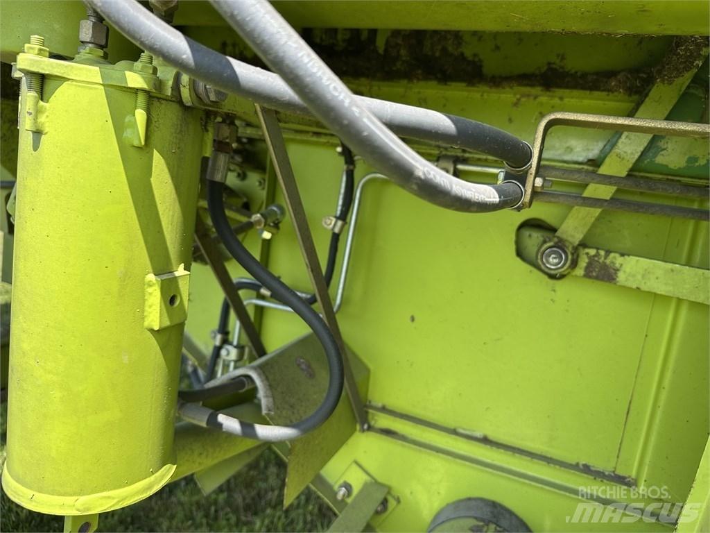 CLAAS Mega 208 Combine harvesters