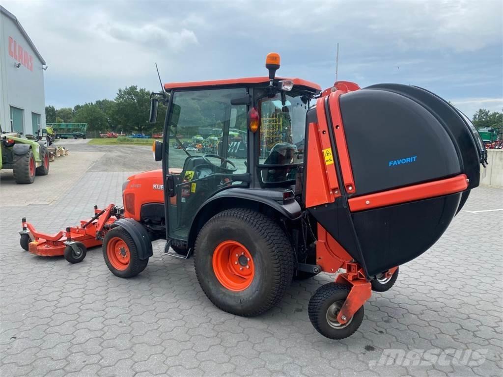 Kubota ST 401-C Compact tractors