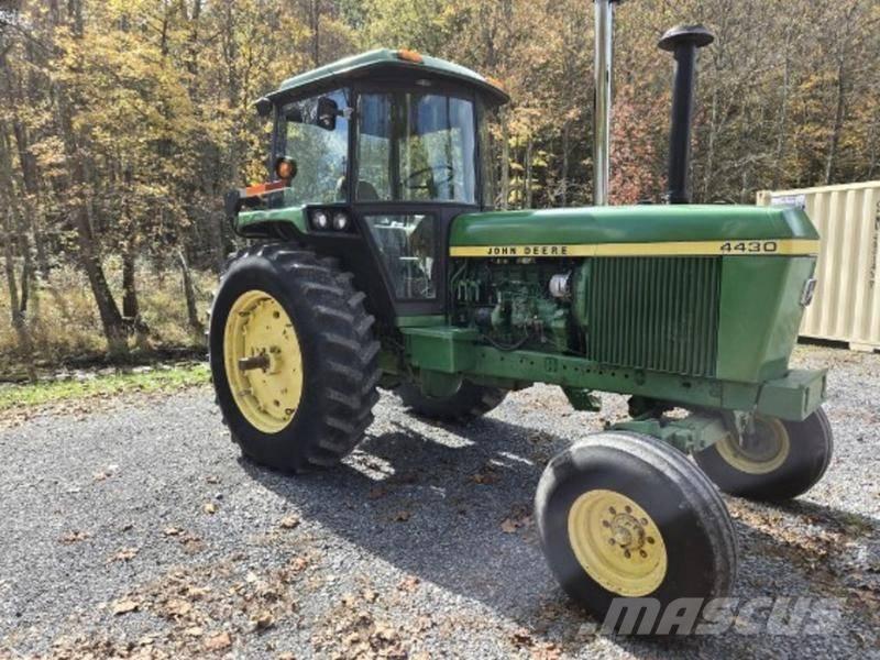 John Deere 4430 Tractors