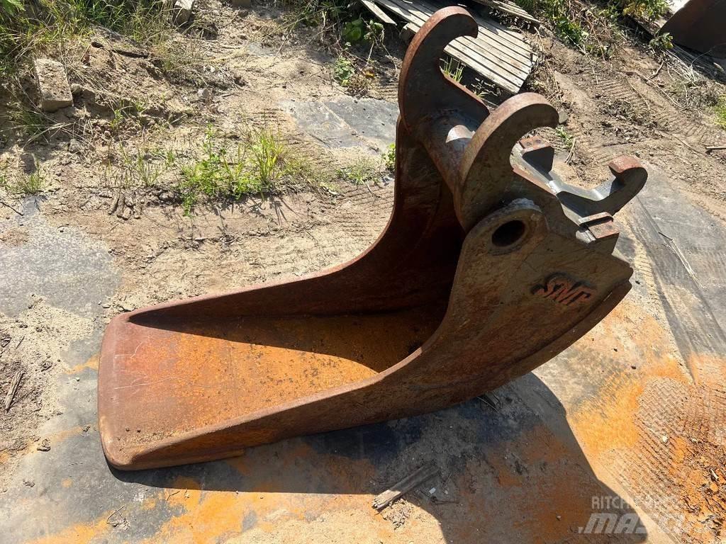 SMP KS530 SMP Buckets