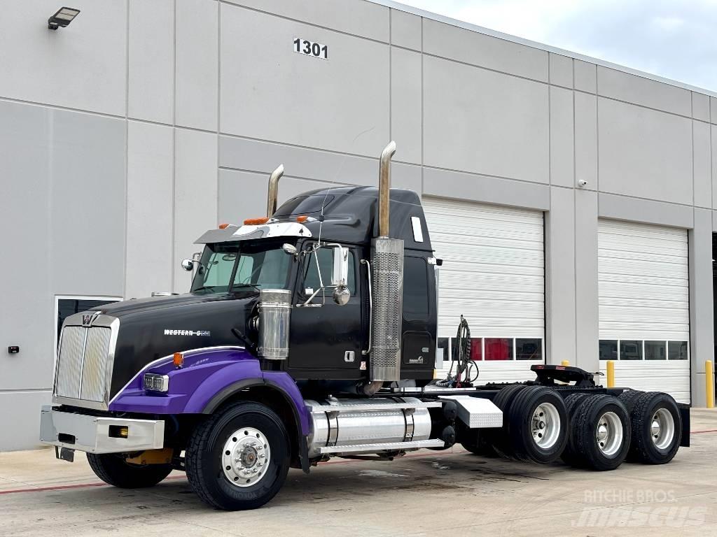 Western Star 4900 Tractor Units