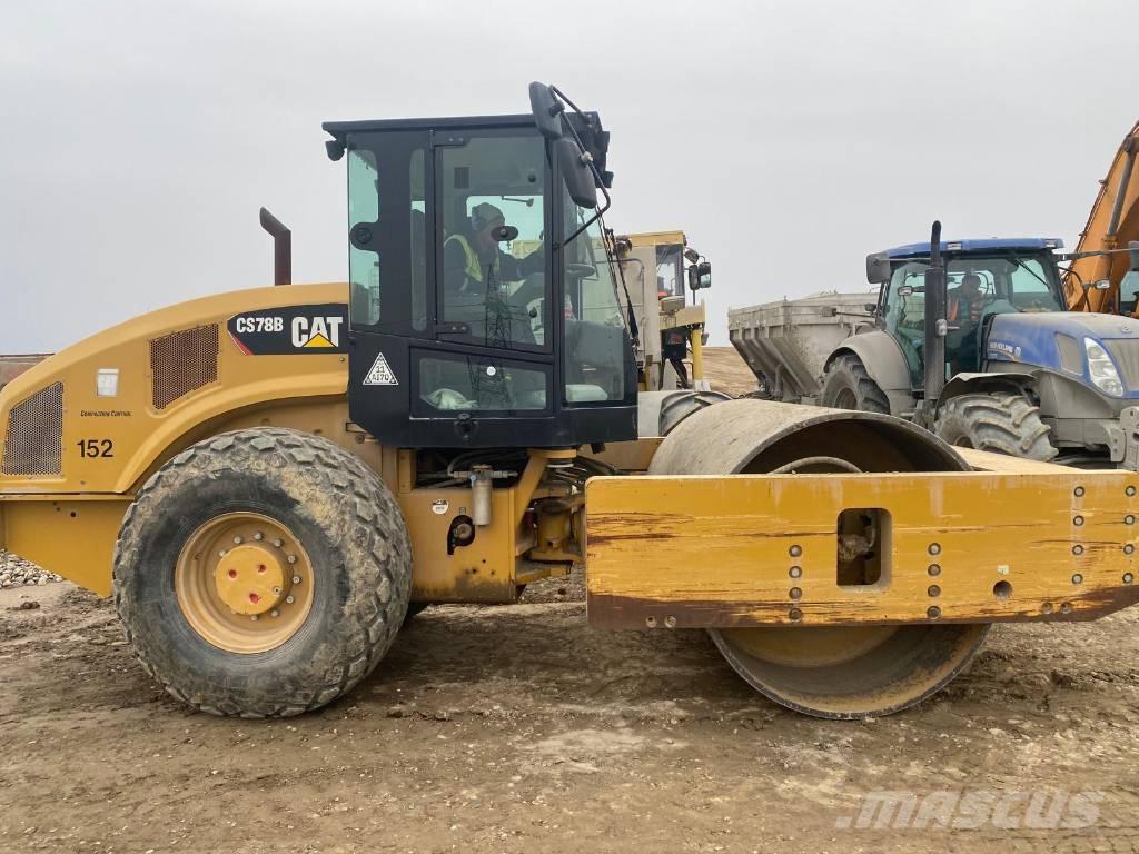 CAT CS 78 B Single drum rollers