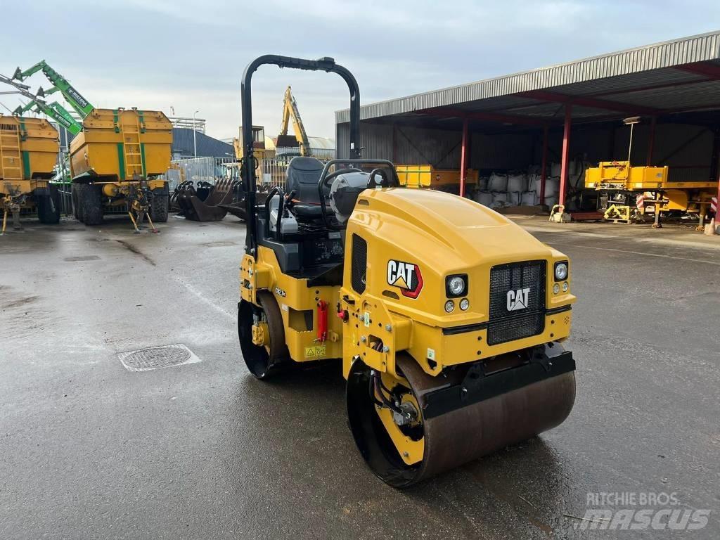 CAT CB 2.7GC Twin drum rollers