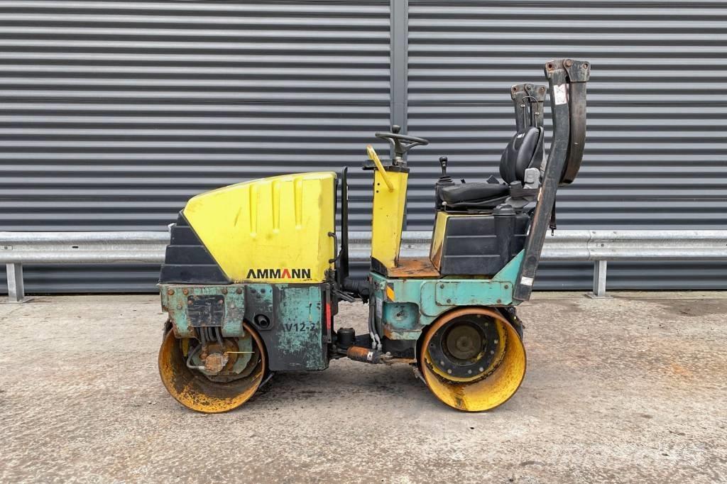 Ammann AV 12-2 Twin drum rollers