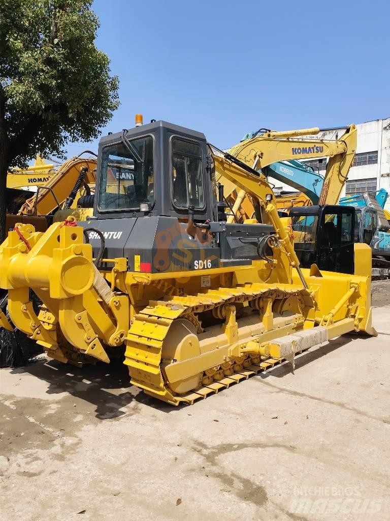 Shantui SD 16 Crawler dozers